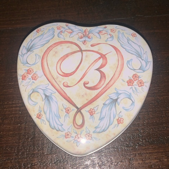 NEW in Tin Brighton Charm Bracelet Georgia. - Picture 2 of 9